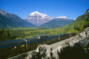 canadian-train-vacation