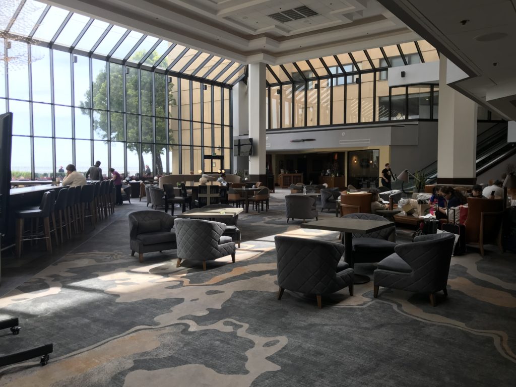san francisco airport marriott waterfront lobby